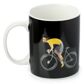 MUG395_001.jpg