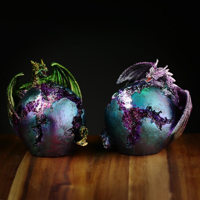 Figurine LED Dark Legends - Oeuf de Dragon sur Géode