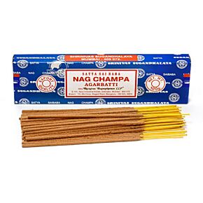 Bâtons d'Encens Satya Nag Champa - 100g 01426 Bâtons d'Encens Satya Nag Champa - 100g 01426